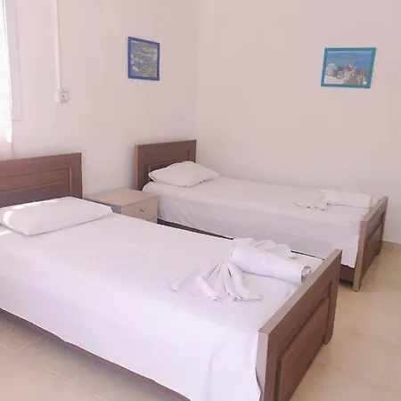 Marina Appartement Himarë