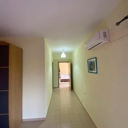 Marina Apartment Himare
