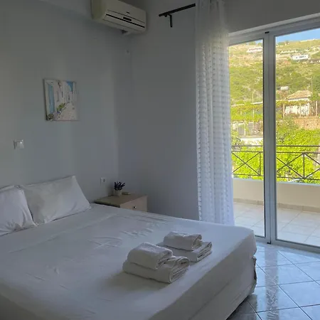 Marina Apartment *