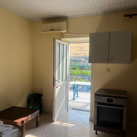 Appartement Marina Himare