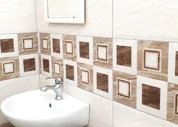 Marina Daire Himarë