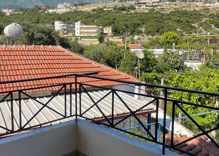 Marina Daire Himarë